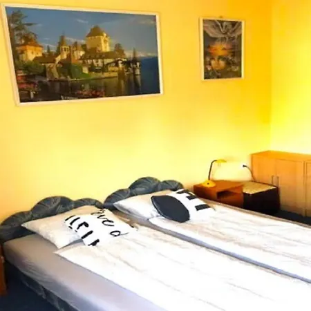 Apartment Sziszi Nyaralohaz Balatonszarszo