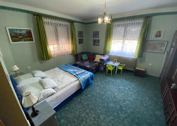 Sziszi Nyaralohaz Balatonszarszo